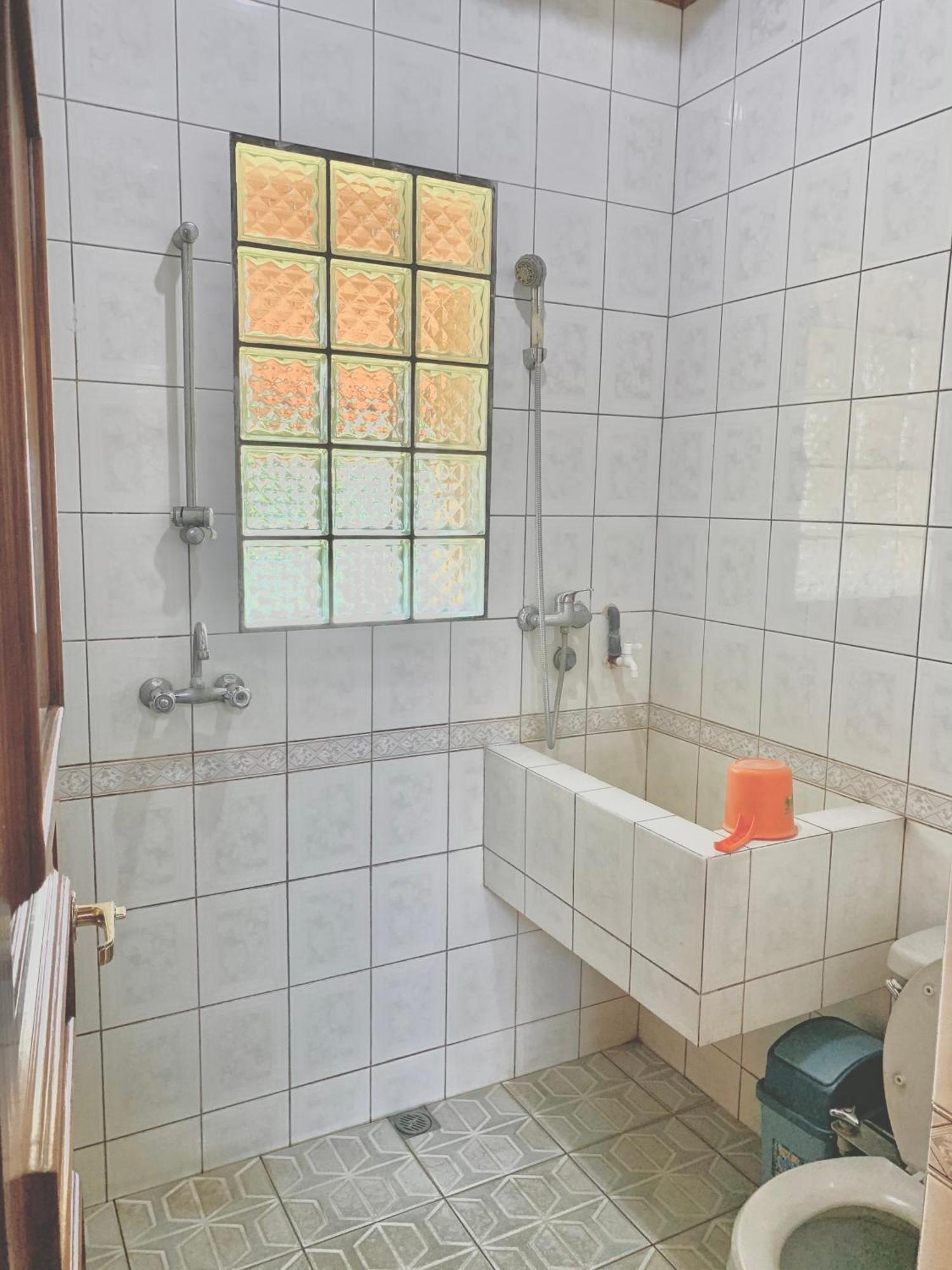 Villa Nuansa Alam Lembang Exteriör bild