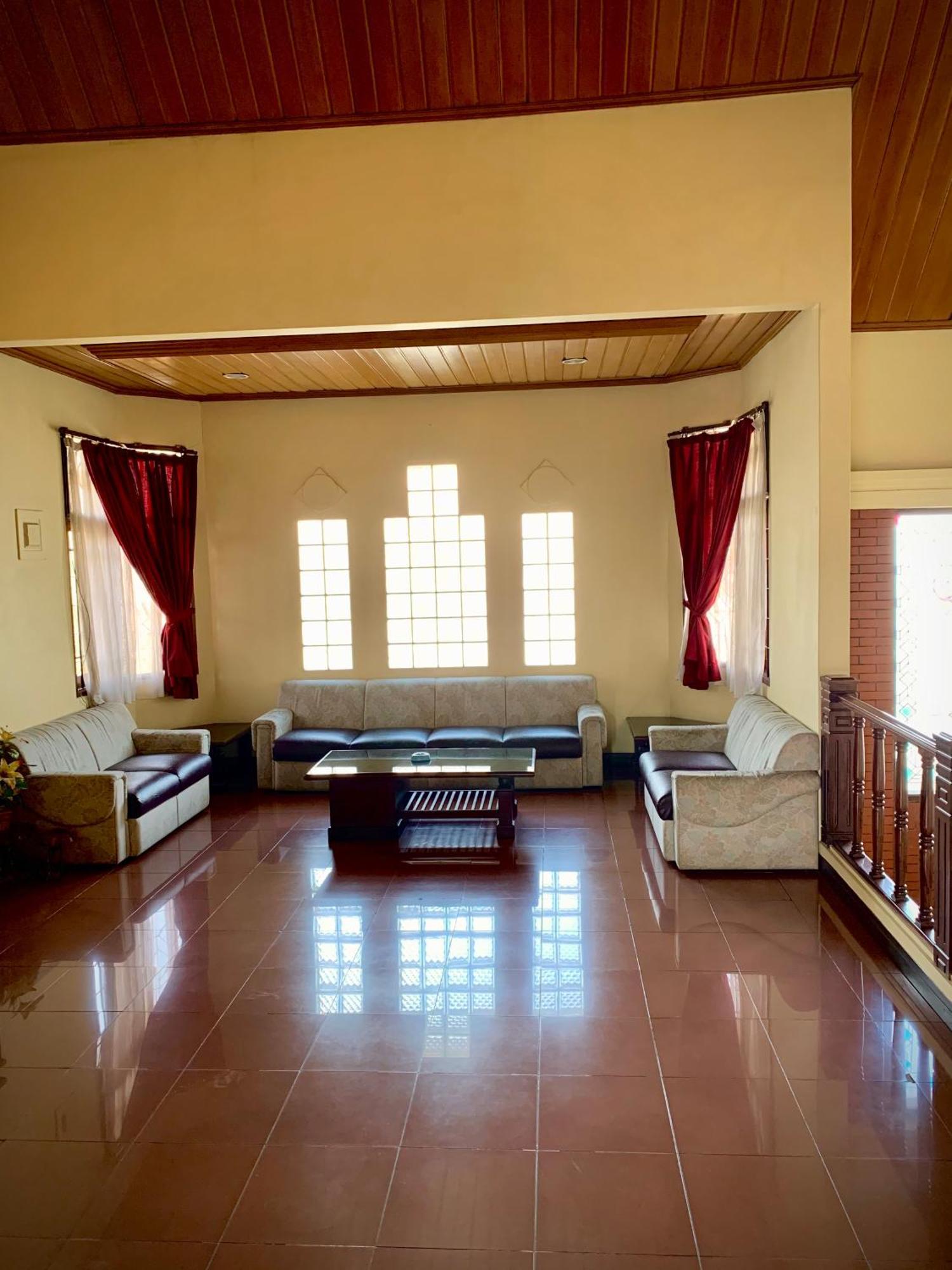 Villa Nuansa Alam Lembang Exteriör bild